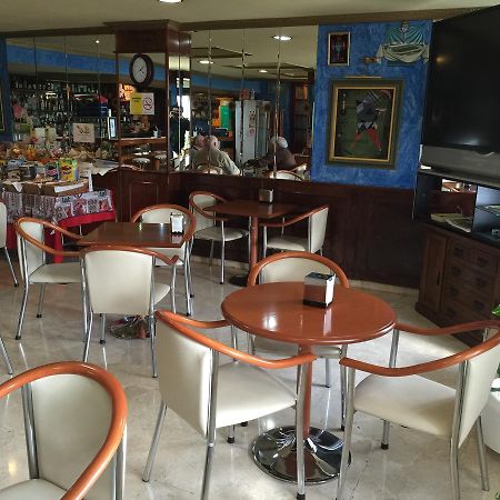 Hotel Internacional Porrino Bagian luar foto