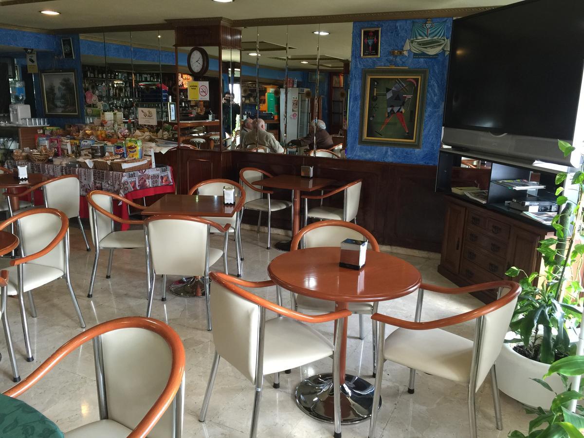 Hotel Internacional Porrino Bagian luar foto
